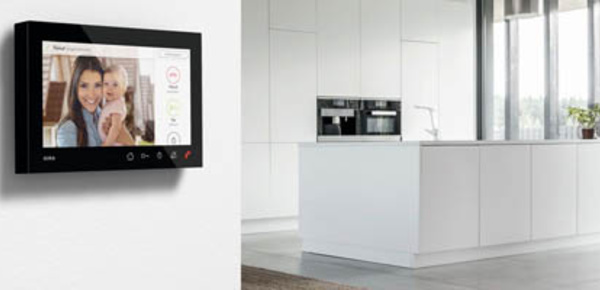 Gira Wohnungsstation bei Martin Meyer Elektro in Uettingen