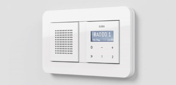 Gira Radio bei Martin Meyer Elektro in Uettingen