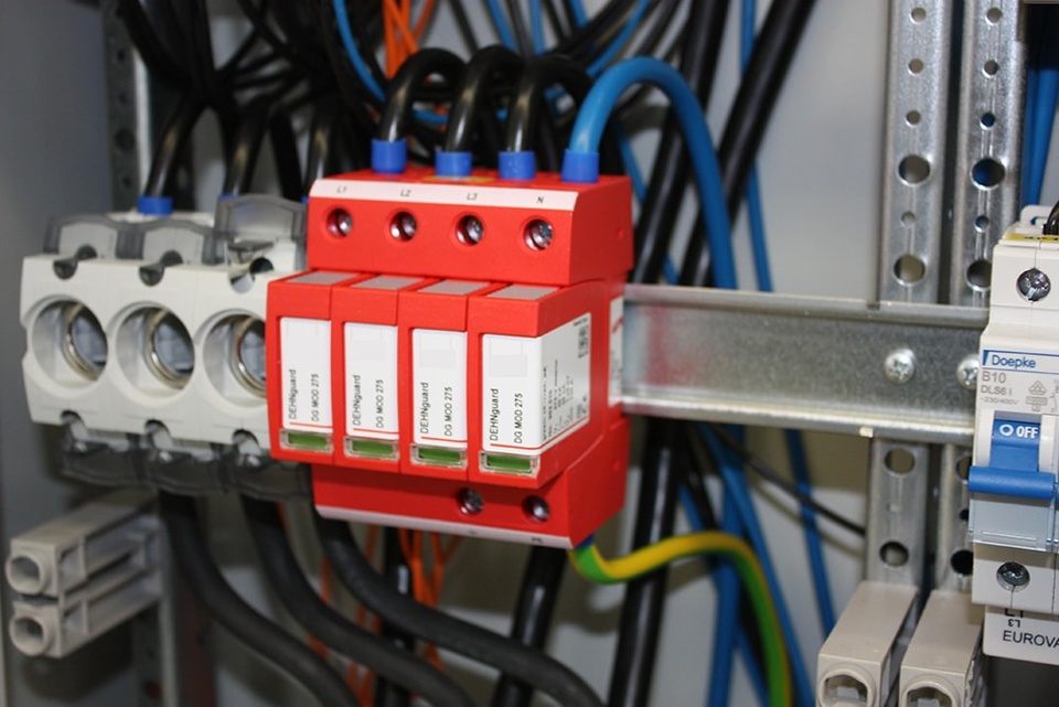 U berspannungsschutz bei Martin Meyer Elektro in Uettingen